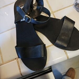 Steve Madden Leather Sandals